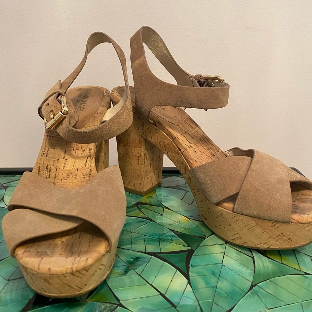 Michael Kors platform sandals - Picture 5 of 6